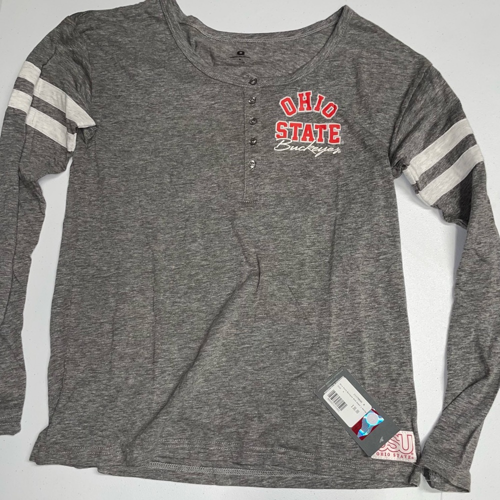 NCAA: Ohio State Buckeyes University Women’s Long Sleeve Shirt (M/Medium)